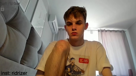 horny_jerk_roy_prick2001  29-04-2022